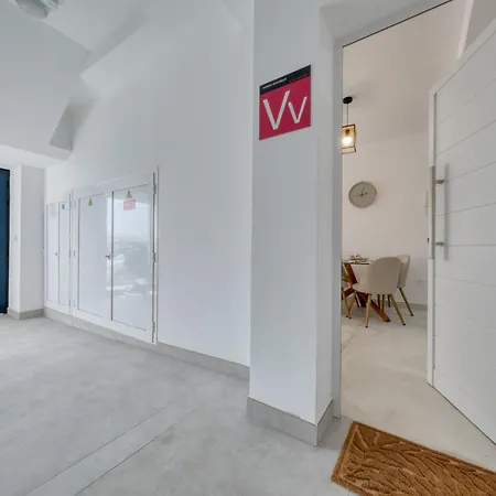 Vakantiehuis House - 400m To The By Lanzarote