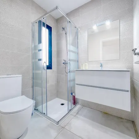 House La Santa - 400m To The By Lanzarote * تيناجون